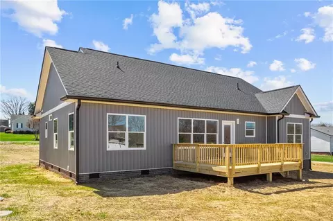 Exterior - 124 Tranquility Ln, Harmony, NC 28634 photo 5 of 12