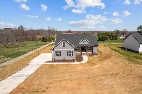 Exterior - 124 Tranquility Ln, Harmony, NC 28634 photo 11 of 12