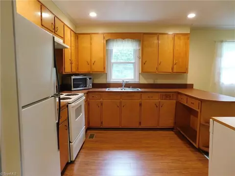 Kitchen - 112 Irwin St, Sparta, NC 28675 photo 3 of 4