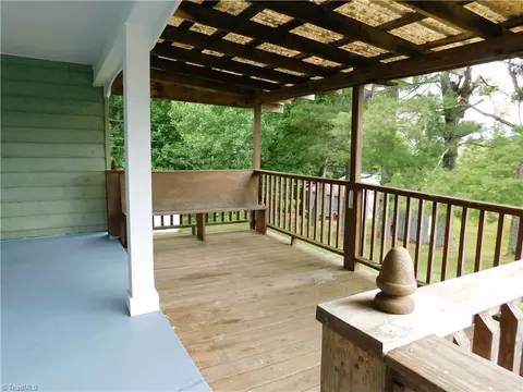 Exterior - 112 Irwin St, Sparta, NC 28675 photo 3 of 7