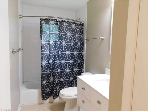 Bath - 112 Irwin St, Sparta, NC 28675 photo 1 of 2