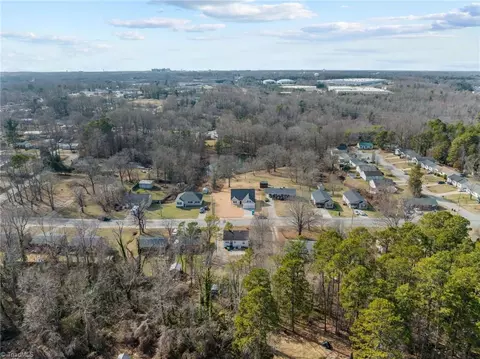 View/Area - 726 Hendrix St, High Point, NC 27260 photo 5 of 5