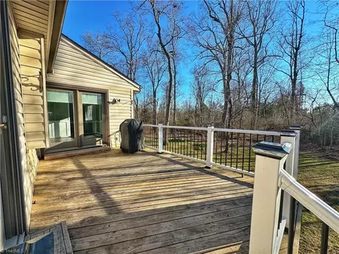 Exterior - 138 Old Mill Rd #D, High Point, NC 27265 photo 6 of 7