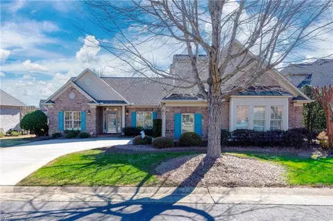 258 Sycamore Ridge Dr, Bermuda Run, NC 27006