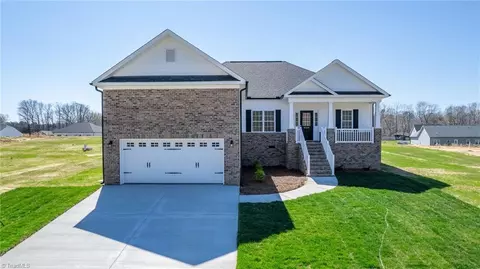 4712 Lord James Pl, Liberty, NC 27298