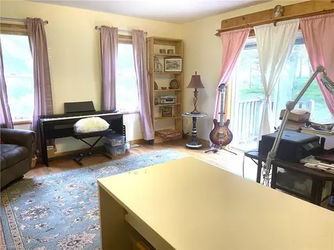 Living - 285 Grandview Cir, Traphill, NC 28685 photo 3 of 3