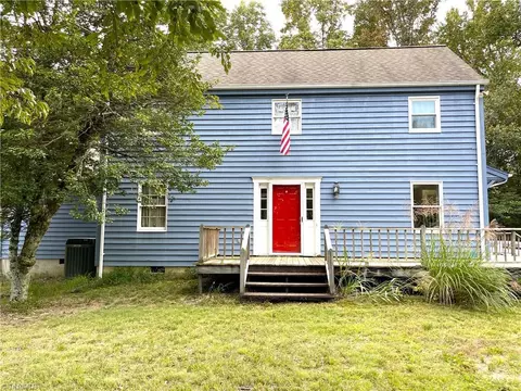 Exterior - 285 Grandview Cir, Traphill, NC 28685 photo 7 of 13
