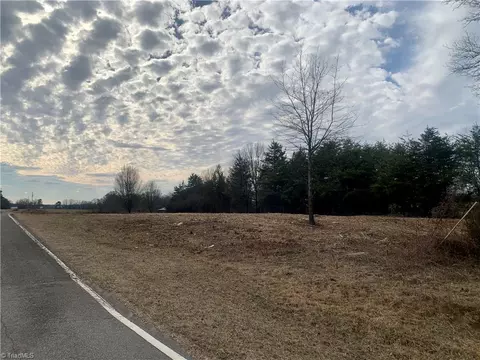 230 Kirby Bowman Rd, Siloam, NC 27047