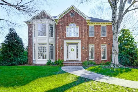 5112 Carversham Ct, Winston Salem, NC 27106