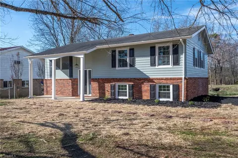 380 Junction Rd, Mocksville, NC 27028