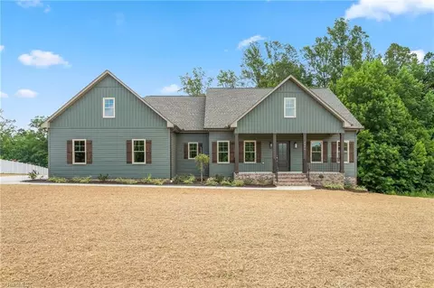 4846 Nc Highway 65, Reidsville, NC 27320