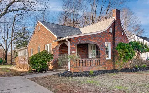2224 Westfield Ave, Winston Salem, NC 27103