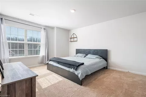 Bedroom - 6575 Bellawood Dr, Trinity, NC 27370 photo 4 of 7