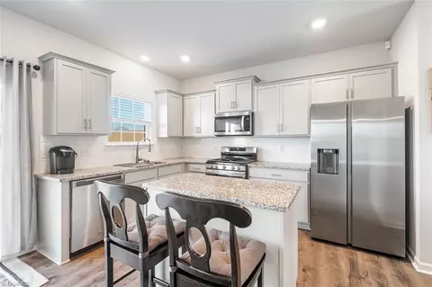 Kitchen - 6575 Bellawood Dr, Trinity, NC 27370 photo 1 of 2