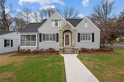 1500 Seminole Dr, Greensboro, NC 27408