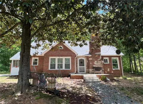 256 Harvard St N, Denton, NC 27239