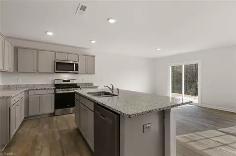 Kitchen - 6374 Cedar Hill Ct #62, Trinity, NC 27370 photo 1 of 5