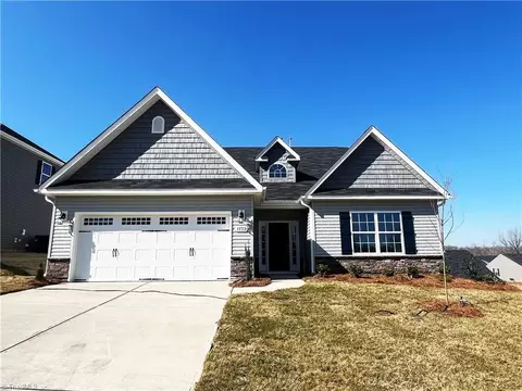 1733 Springbank Dr #LOT 48, Kernersville, NC 27284