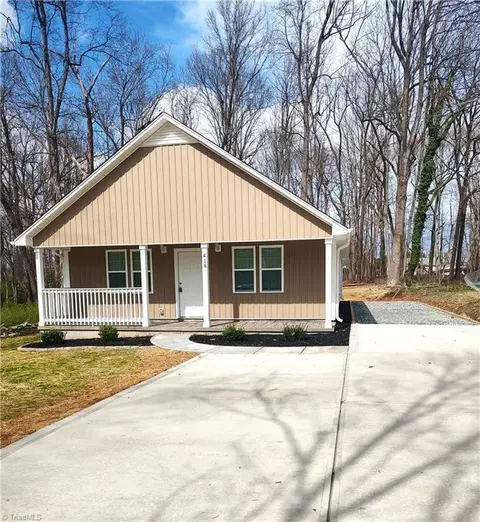 418 Rocky Knoll Rd, Greensboro, NC 27406