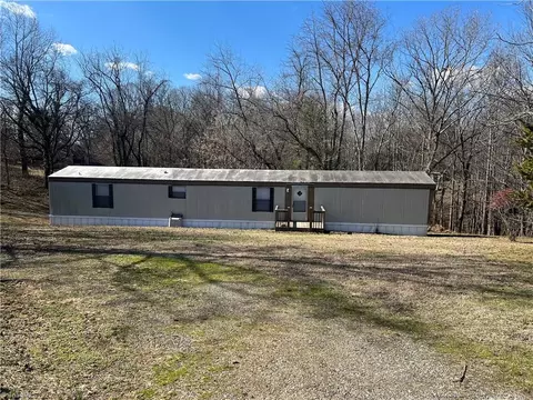 256 Fairplains Church St, North Wilkesboro, NC 28659