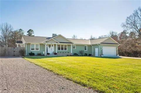 2871 Lexington Ave W, High Point, NC 27262