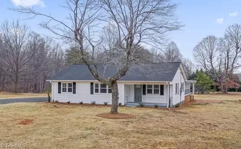 2615 Ellisboro Rd, Stokesdale, NC 27357