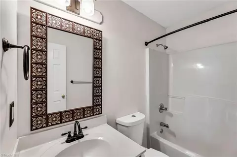 Bath - 3318 Sumter Dr, High Point, NC 27265 photo 3 of 3