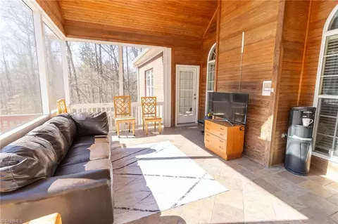 Exterior - 5163 Ronniedale Rd, Trinity, NC 27370 photo 6 of 15