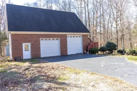 Exterior - 5163 Ronniedale Rd, Trinity, NC 27370 photo 14 of 15