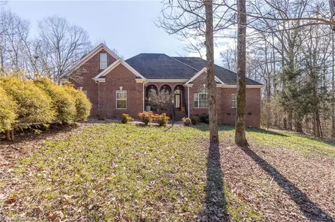 Exterior - 5163 Ronniedale Rd, Trinity, NC 27370 photo 2 of 15