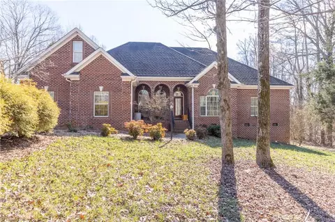 5163 Ronniedale Rd, Trinity, NC 27370