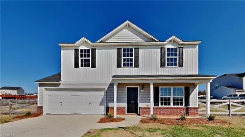 520 Tyro Rd, Lexington, NC 27295