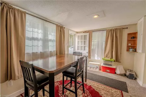 Dining - 1802 Lexington Ave E, High Point, NC 27262 photo 1 of 2