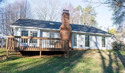 3207 Wallaby Ct, High Point, NC 27265 photo 4