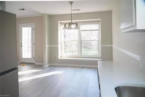 3207 Wallaby Ct, High Point, NC 27265 photo 7