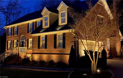 1902 Provence Dr, Greensboro, NC 27410