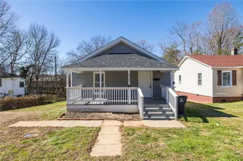 2728 Ansonia St, Winston Salem, NC 27105