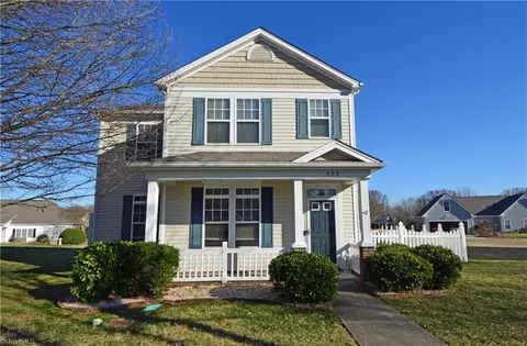 128 Sweetwater Cir, Advance, NC 27006