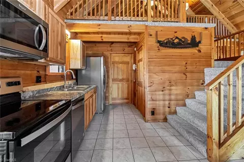 Kitchen - 260 Serenity Dr, Purlear, NC 28665 photo 3 of 6