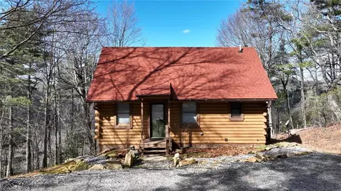 260 Serenity Dr, Purlear, NC 28665