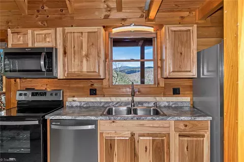 Kitchen - 260 Serenity Dr, Purlear, NC 28665 photo 5 of 6