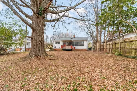 Exterior - 806 Lexington Ave, High Point, NC 27262 photo 5 of 11