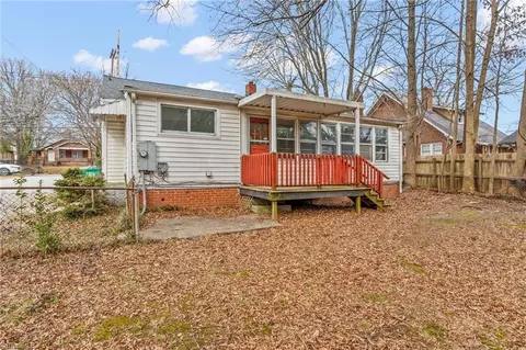 Exterior - 806 Lexington Ave, High Point, NC 27262 photo 10 of 11