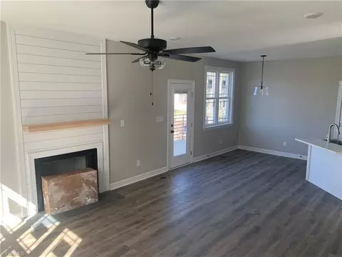 Living - 3209 Wynnfield Dr, High Point, NC 27265 photo 1 of 1