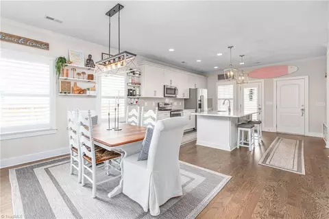 1789 Paxton Ln, Kernersville, NC 27284