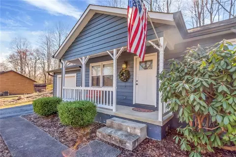 241 Brookside Dr, Millers Creek, NC 28651
