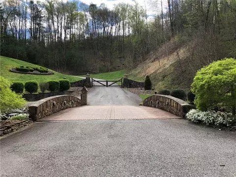 Lot 85 Meadow Crossing Road, Mcgrady, NC 28659