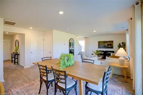 Dining - 6363 Cedar Hill Ct #70, Trinity, NC 27370 photo 3 of 4