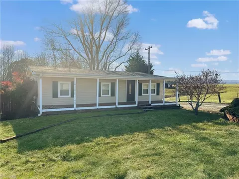 1862 Windy Ridge Rd, North Wilkesboro, NC 28659