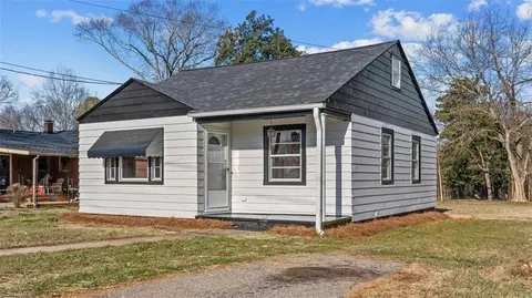219 Dunn St, Eden, NC 27288